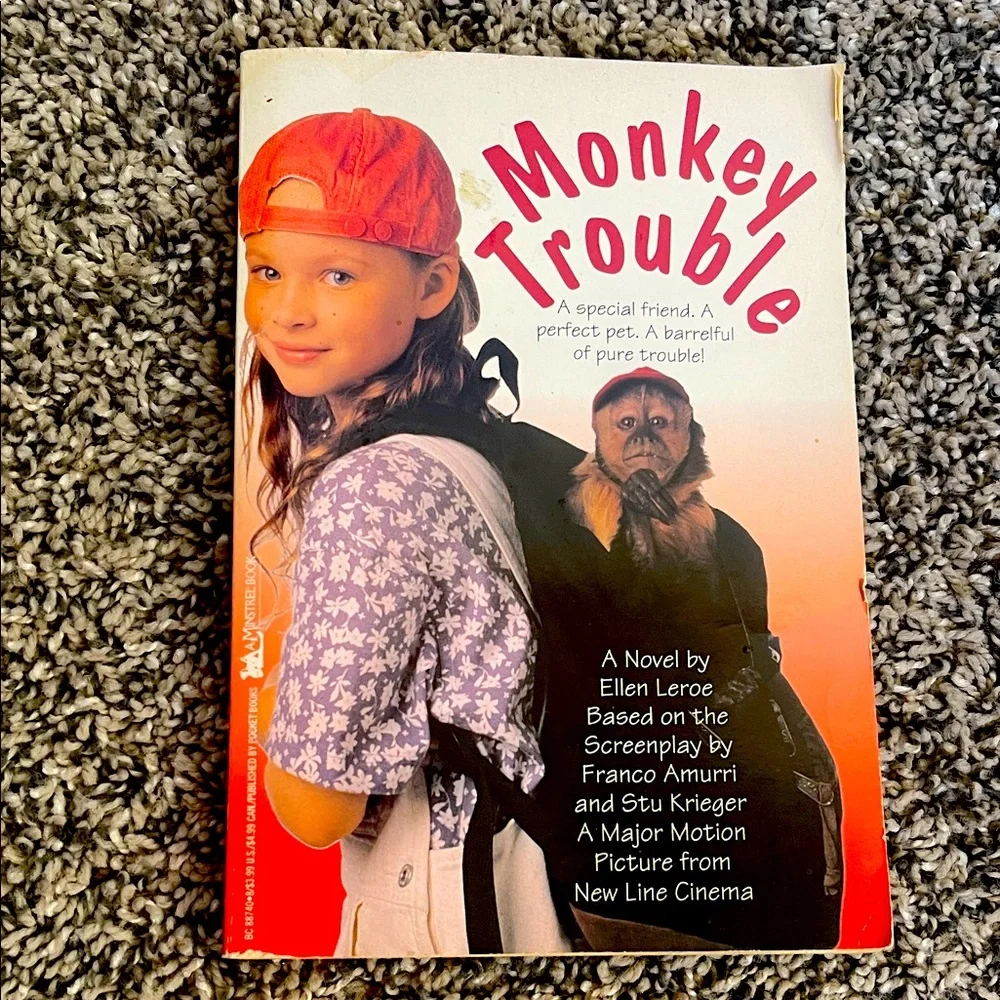 Paperback Book Monkey Trouble by Ellen Leroe based on movie SEE FLAWS
